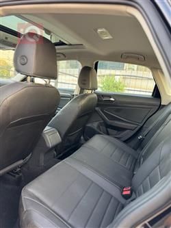 ڤۆڵکسواگن جێتا